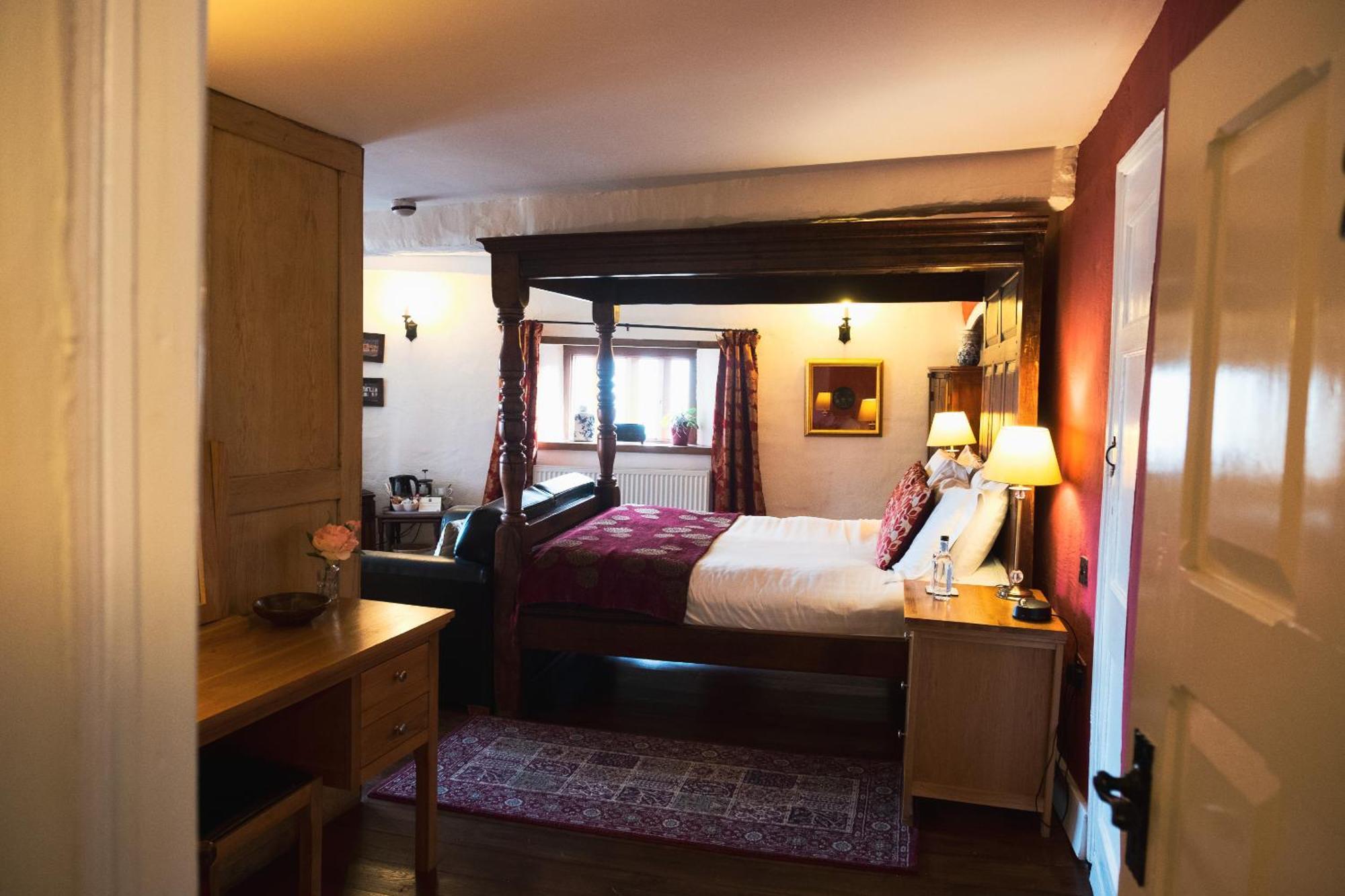 Kings Arms Hotel Abergavenny Exteriér fotografie