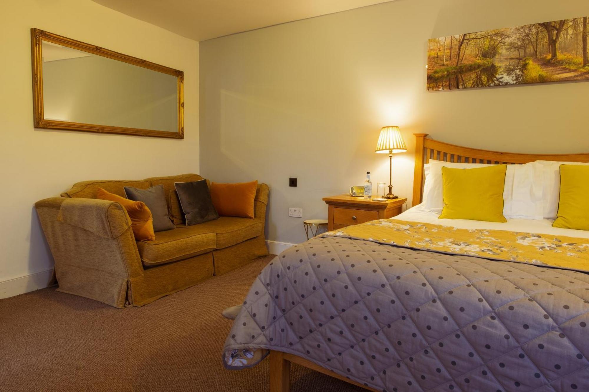 Kings Arms Hotel Abergavenny Pokoj fotografie